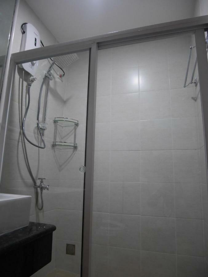 Trillium Residences Ayala Себу Экстерьер фото
